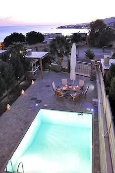 Hotel Pearls Of Crete - Residences 4*