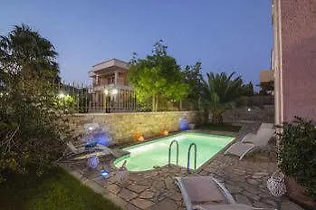 Pearls Of Crete - Residences Hotel