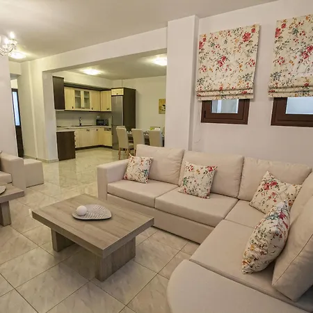 Pearls Of Crete - Residences 4*