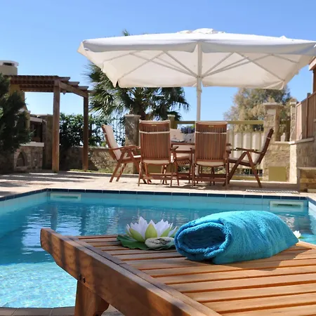 Pearls Of Crete - Residences Hotel 4*