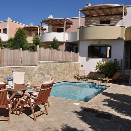 Pearls Of Crete - Residences Makrýgialos